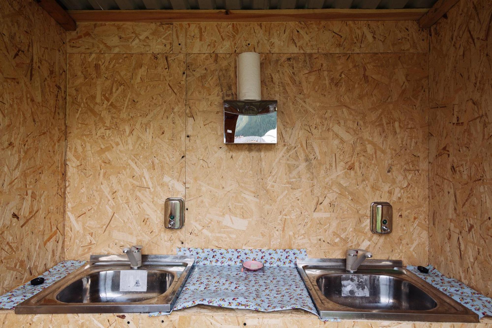 Eco Yurt Camp Arashan Hotell Teploklyuchenka Exteriör bild