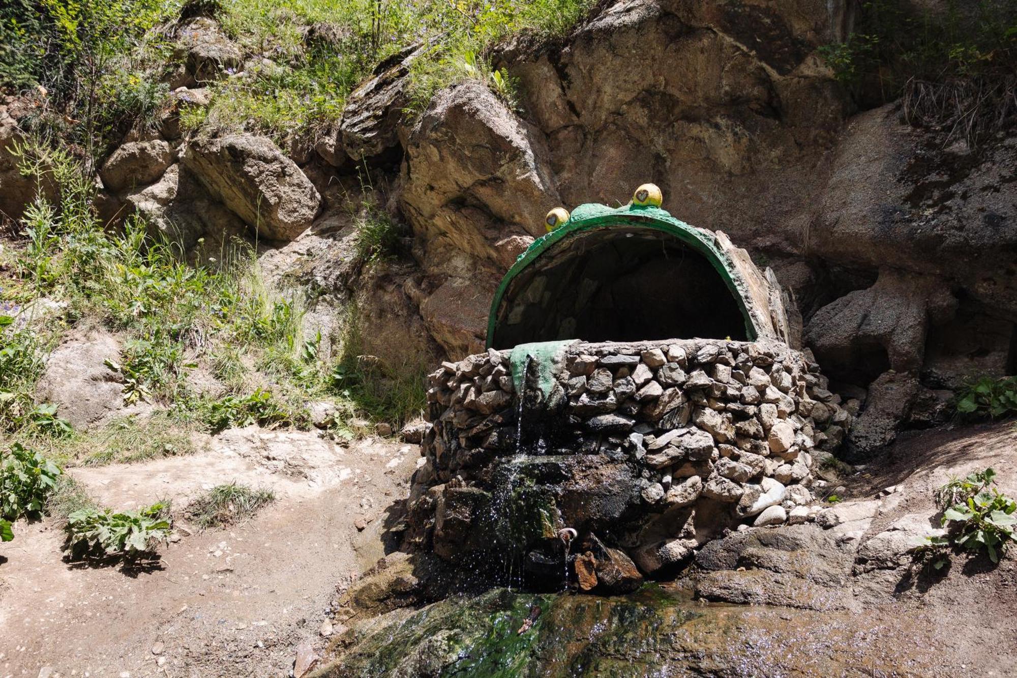 Eco Yurt Camp Arashan Hotell Teploklyuchenka Exteriör bild